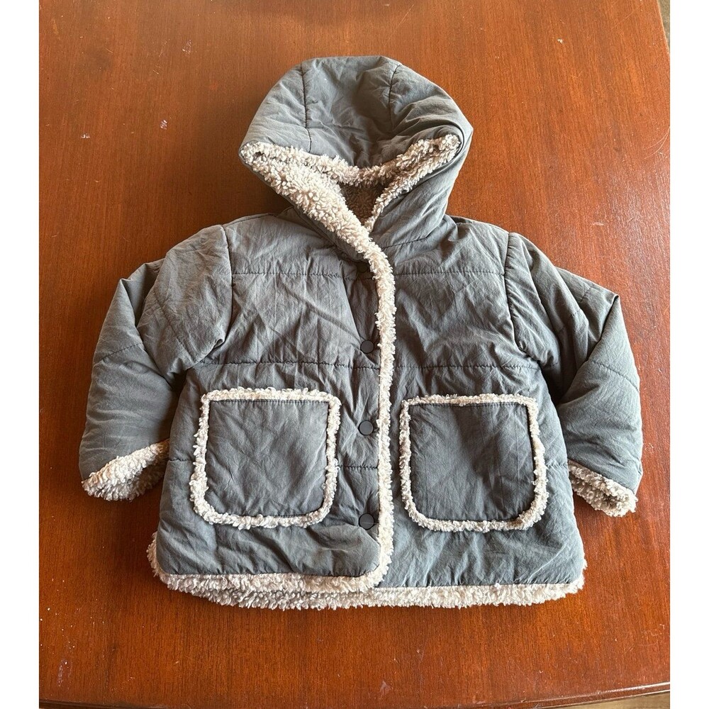 ZARA Kids Gray Hooded Puffer Jacket with Sherpa Trim and Cozy sherpa interior